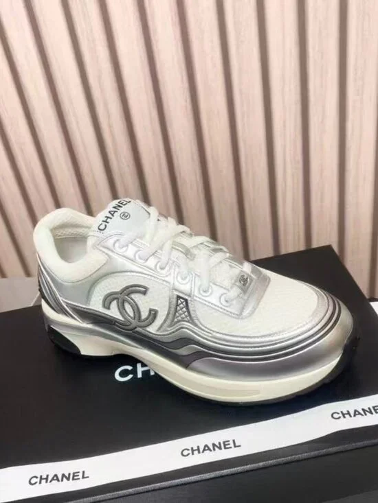 🍡🍡Chanel silver and white color-blocked double C platform casual sneakers🍦🍦 - Picture 9 of 9